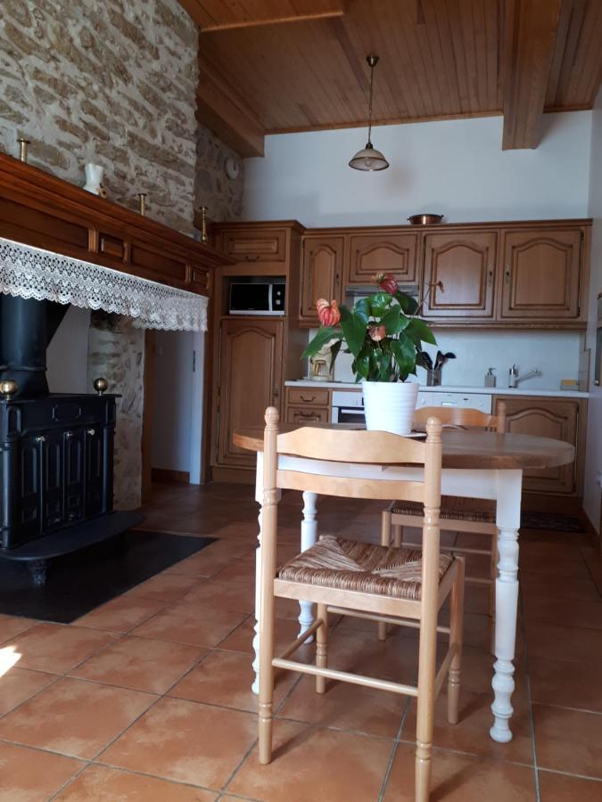 Pouzac Bel Appartement Renove Dans Maison Bigourdane מראה חיצוני תמונה