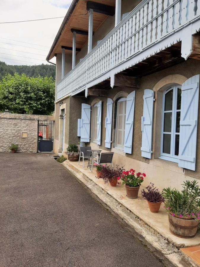 Pouzac Bel Appartement Renove Dans Maison Bigourdane מראה חיצוני תמונה